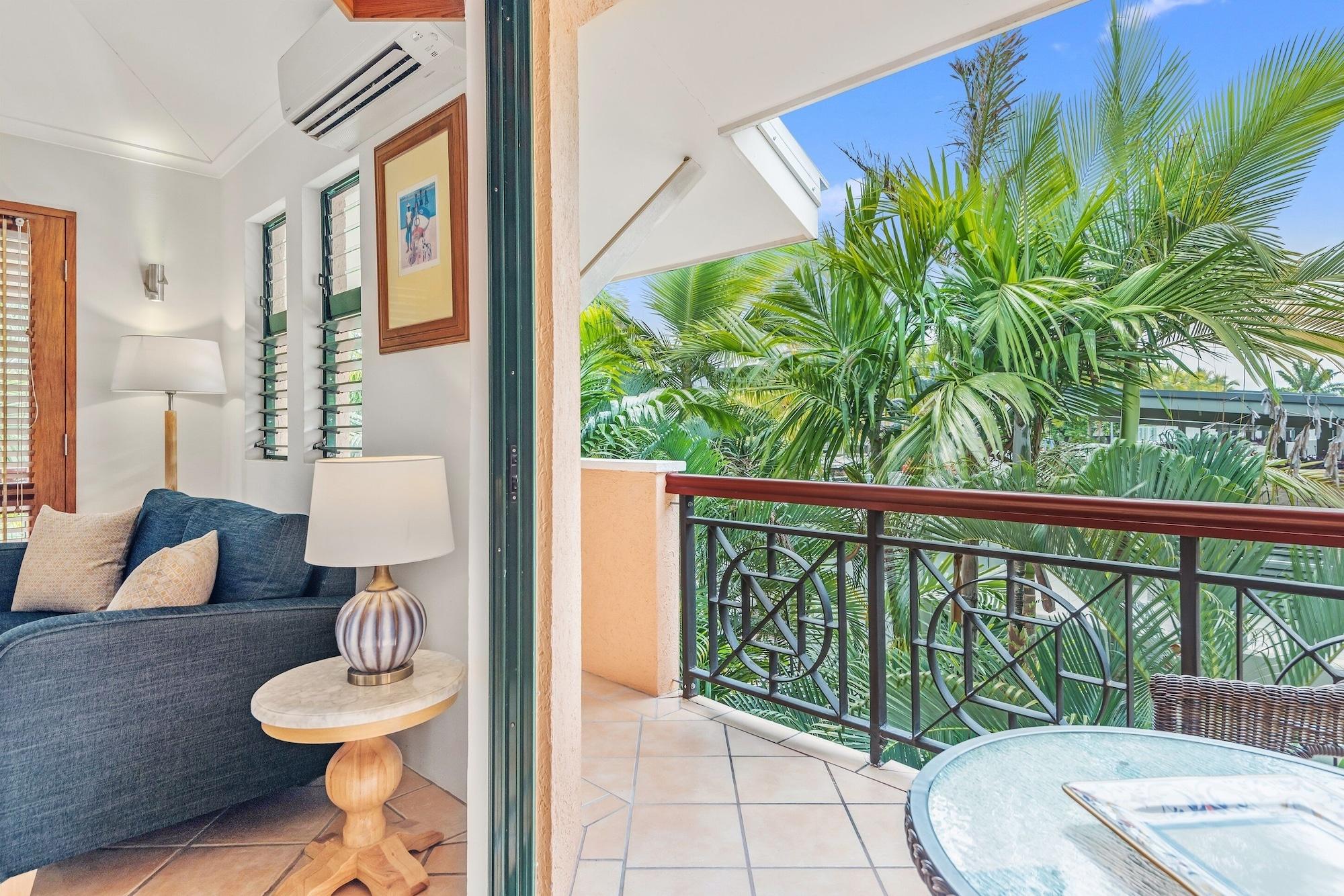 Martinique On Macrossan Aparthotel Port Douglas Exterior foto