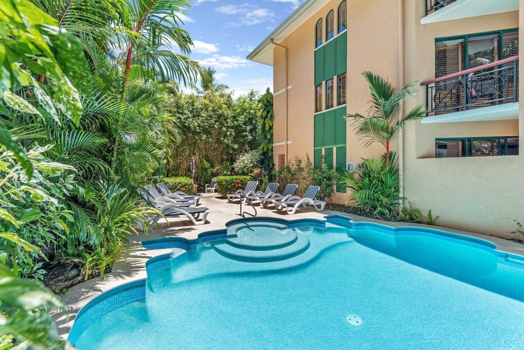 Martinique On Macrossan Aparthotel Port Douglas Exterior foto